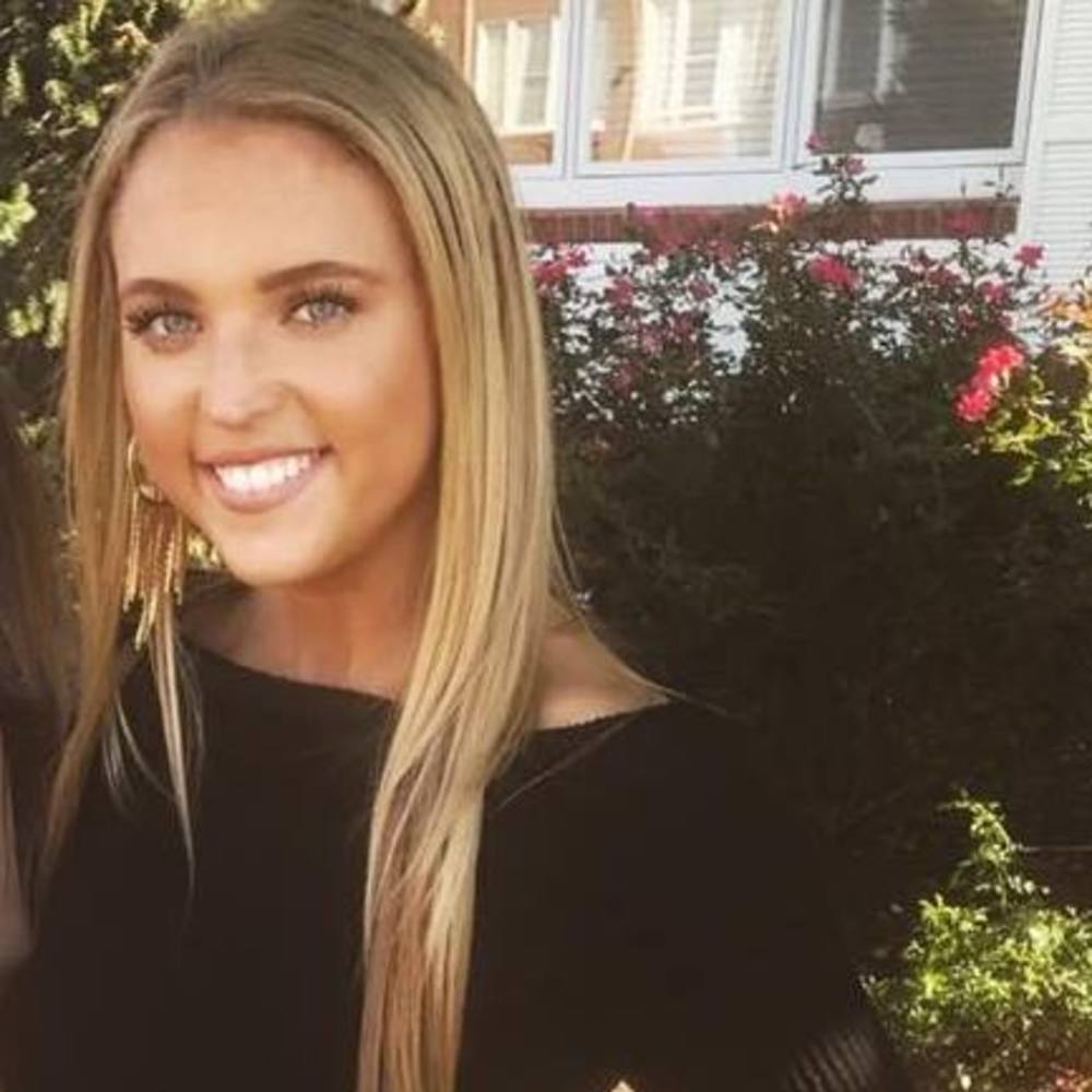 Meet your Posher, Carley